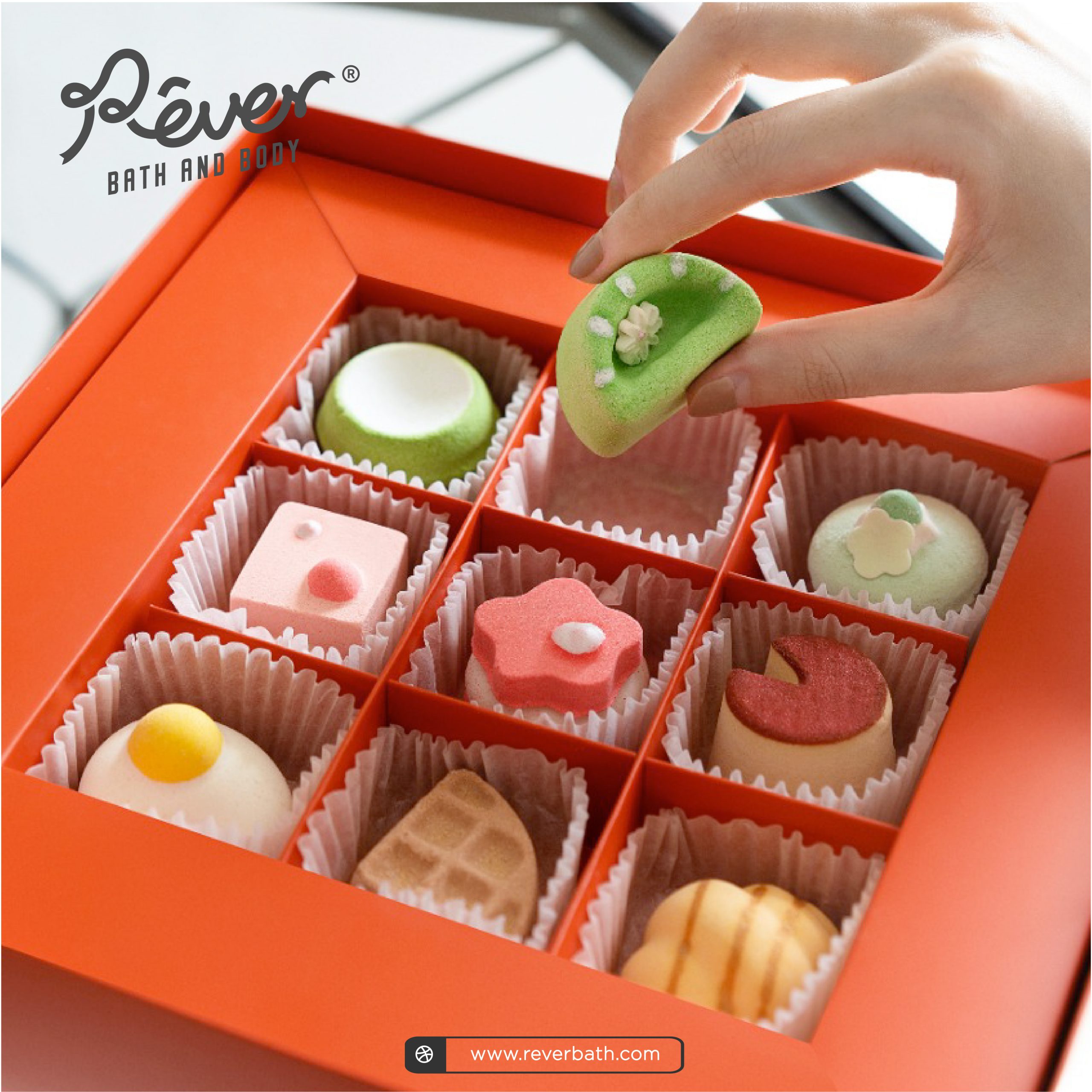 Red Blessing Foot Spa Gift Set with Foot Basin - Image 3